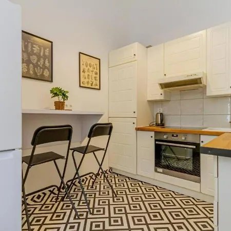 Luxury By The Famous Vaci Street Apartment *